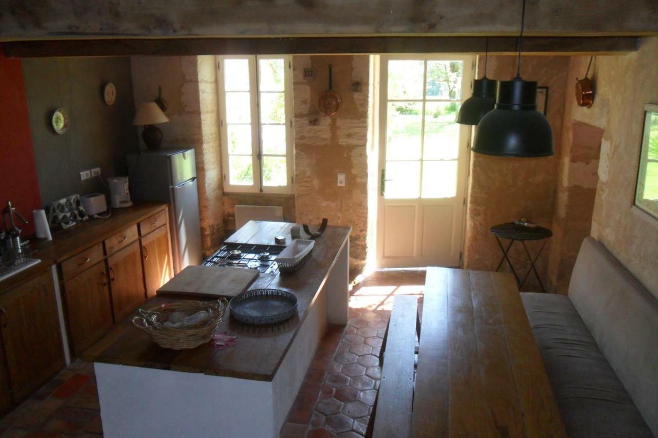 Maison De Bastien Lugon et l'Ile du Carney ภายนอก รูปภาพ